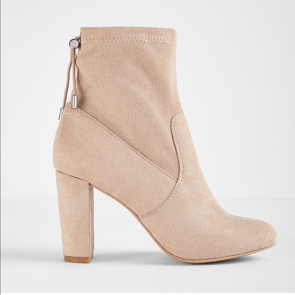 Express taupe suede heel booties boots NEW size 8